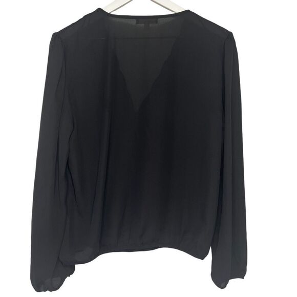 Stitch Fix Nine Britton Ivana Scallop Detail Blouse Womens Medium Black - Picture 4 of 6